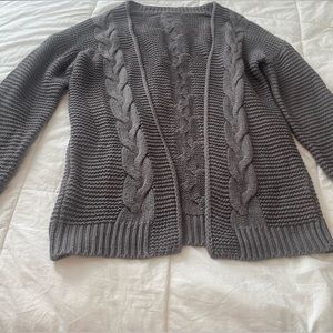 Gray knitted cardigan